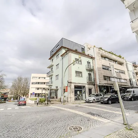 By House And People Apartment Braga