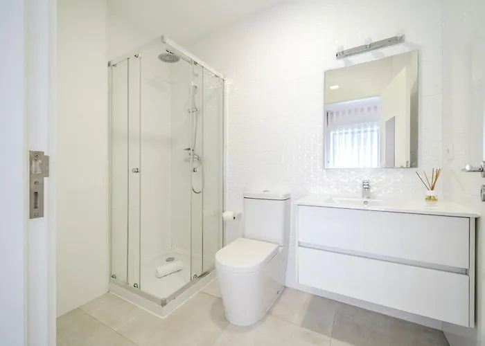 By House And People 布拉加